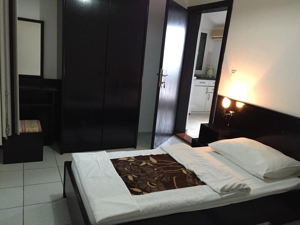 Apartmani Dragovic Свети-Стефан Номер фото